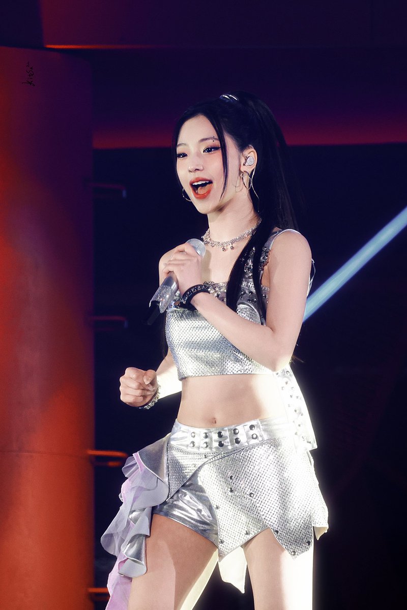 Kitsa_Ruka's tweet photo. 𝟮𝟱𝟬𝟭𝟮𝟰 𝘀𝗲𝗼𝘂𝗹

🫳🏻

#RUKA #루카 #河井瑠花
#BABYMONSTER #베이비몬스터 https://t.co/4RlmtddxFf