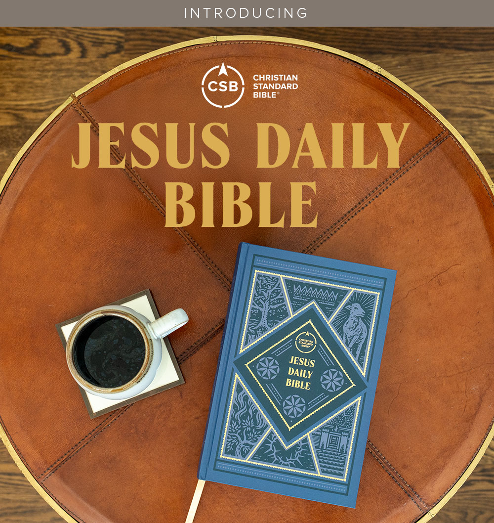 CoverLoverBR's tweet photo. #GIVEAWAY
Enter to #win a #free physical copy of the CSB JESUS DAILY BIBLE!
#JesusDailyBibleMIN #MomentumInfluencerNetwork @christianstandardbib @bhpub #bhpub #jesusdailybible #dailybible #bibleinayear #csb #csbible #holmanbible
ENTER here: https://t.co/BMgDRoBqUN https://t.co/xsdcLhhZmT