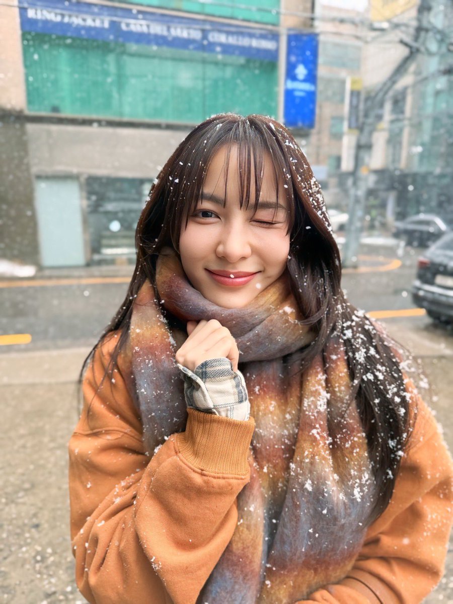ausadaporn_fc's tweet photo. อันยอง....แม่สาวKorea🥶🌨️❄️💗🇰🇷⛄️ 

#greenausadaporn 
#กรีนอัษฎาพร https://t.co/WkP7dozBKj