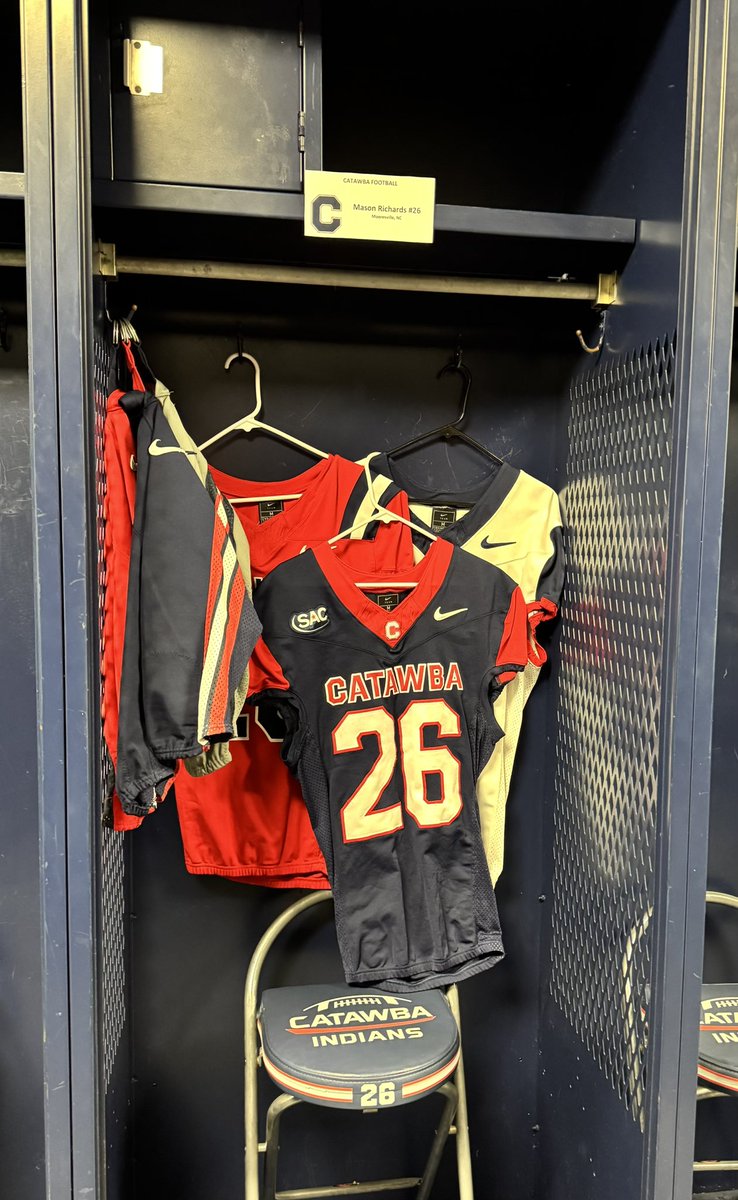 MaseRich26's tweet photo. Had a great visit @CatawbaFootball today! Thank you @tyhaines16, @CoachVellucci, @CoachBThomson and the rest of the staff for the hospitality. Was great to be back on campus and get to meet some of my new teammates and other recruits! @CoachZMayo @phaberkamp @MHS_CoachBenj @Mooresville_FB