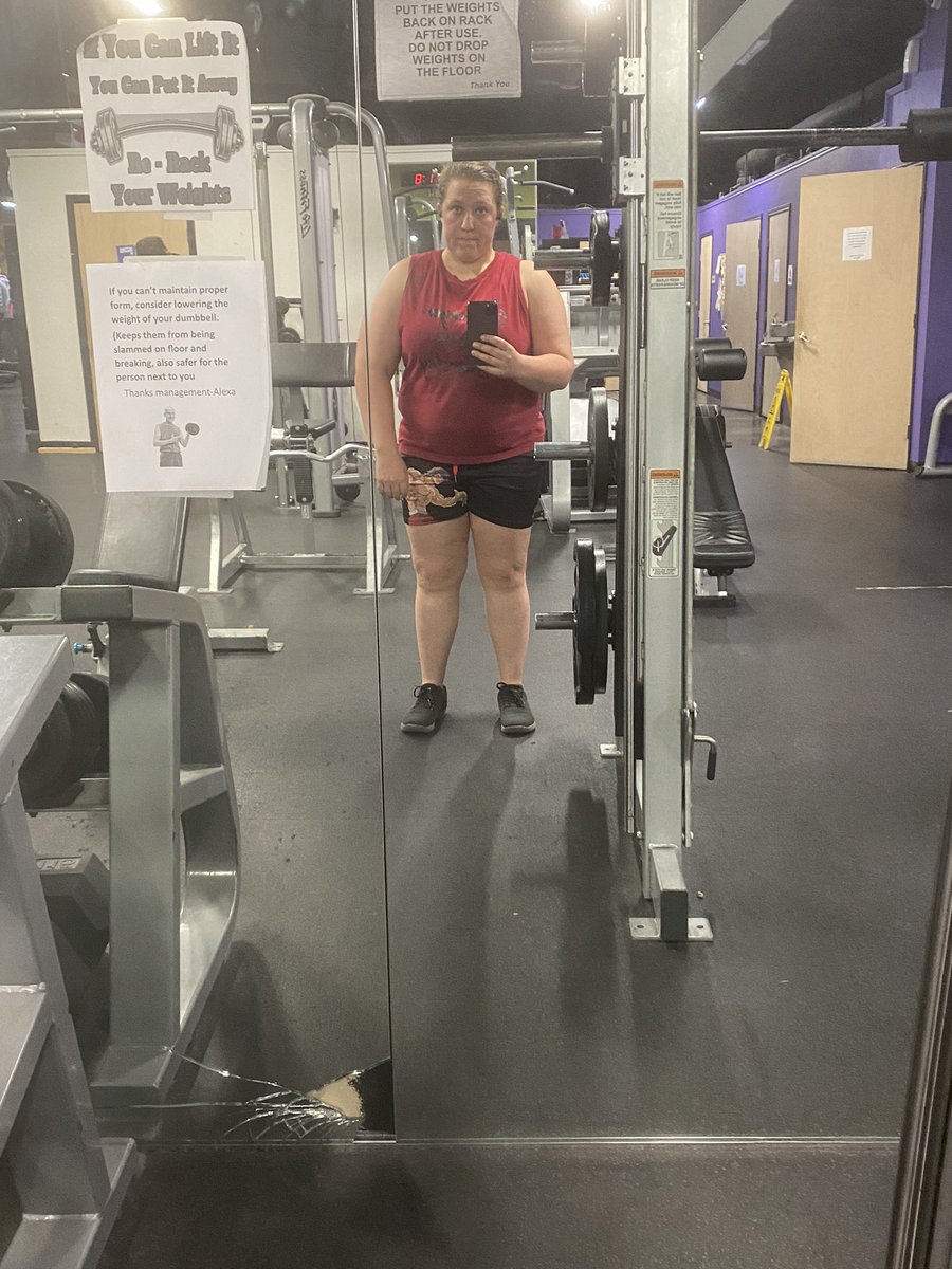 WrathofWall's tweet image. Obligatory Gym Pic… not the best but what can I say. #NightGymPlus #NGPlus #scottykfitness #workout #woots