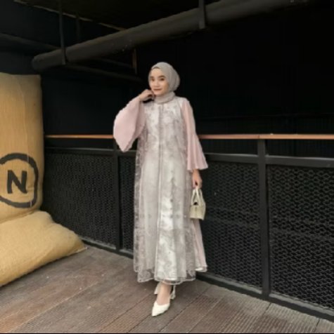 elymaill's tweet photo. Outfit Kondangan pake Outer cantik,,

-a Thread- https://t.co/440qbs83W7