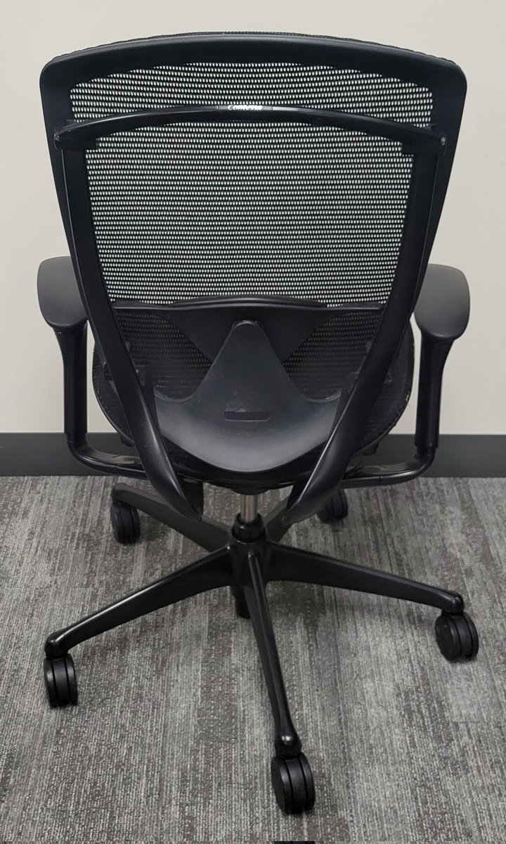 MikeREdeUSE's tweet image. 40 #Teknion Contessa Task Chairs from a project in #Montreal have been re-purposed by a dealer partner in #Mississauga These chairs are fully adjustable &amp;amp; in excellent condition &amp;amp; are on their way to a business that has saved thousands of dollars! #REdeUSE #Sustainable