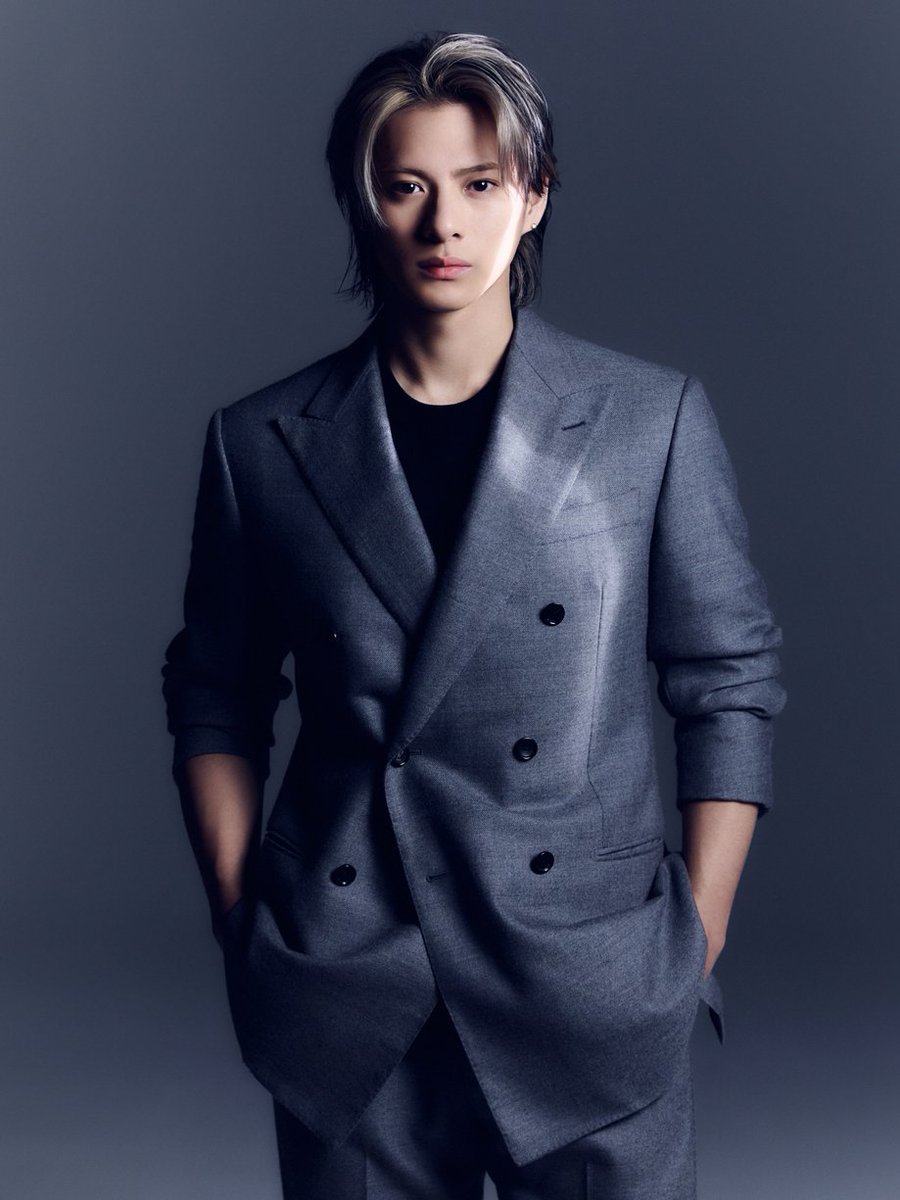 ellejapan's tweet photo. 「シチュエーションや自分たちの心境に合わせて、いろいろなジャンルの曲を作っていきたいですね」

1月29日は #Number_i #平野紫耀 の28歳の誕生日🤍　 エル・ジャポン2024年8月号特別版を飾ったNumber_iの、デジタル限定インタビュー&amp;フォトを振り返って

▼記事はこちら
https://t.co/mCdYK9EDTQ https://t.co/G8v6Hdqy62