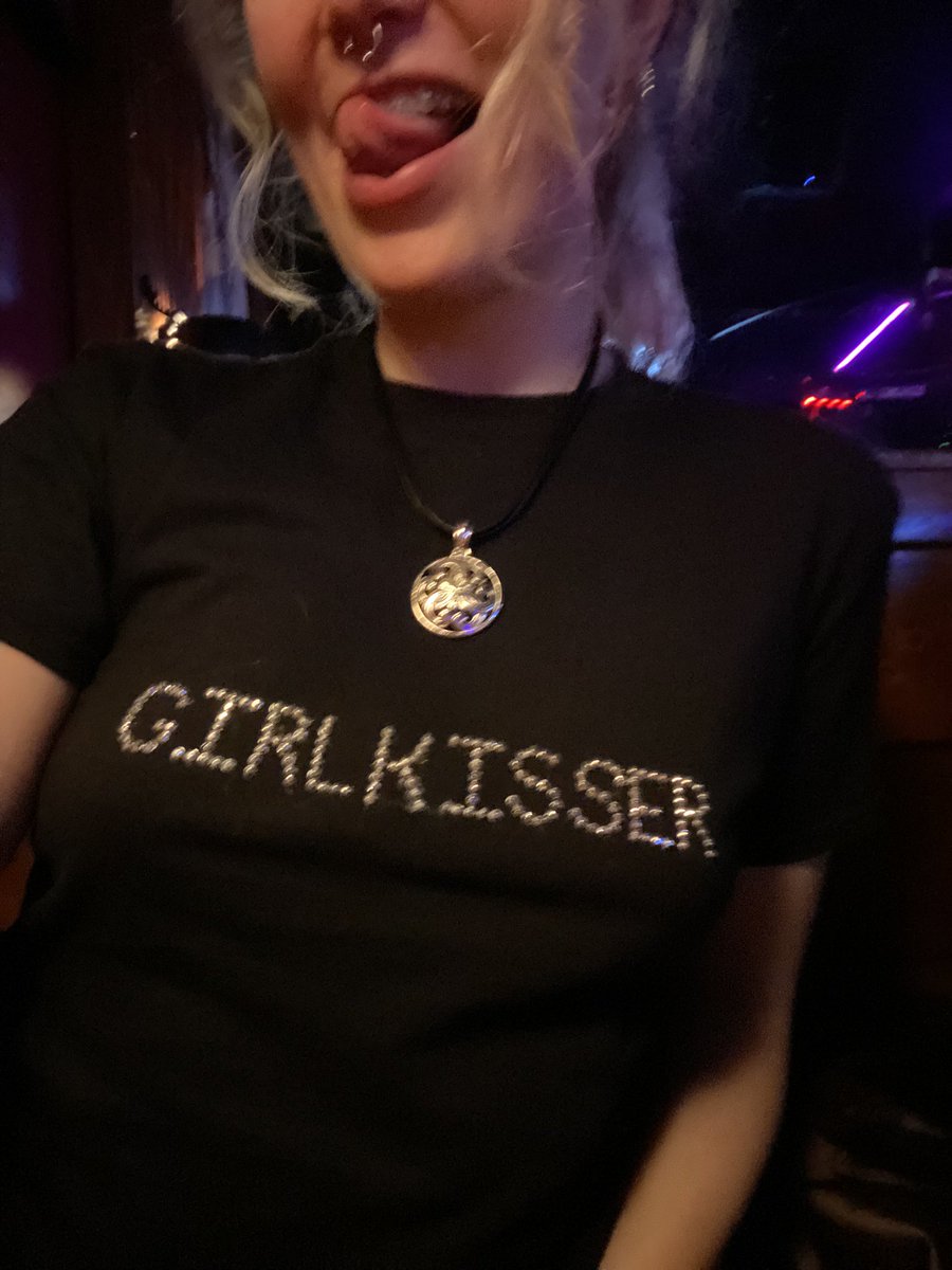 gorillagrip145's tweet photo. girlkisser. that’s it. that’s the shirt. https://t.co/bjf3RdasMf
