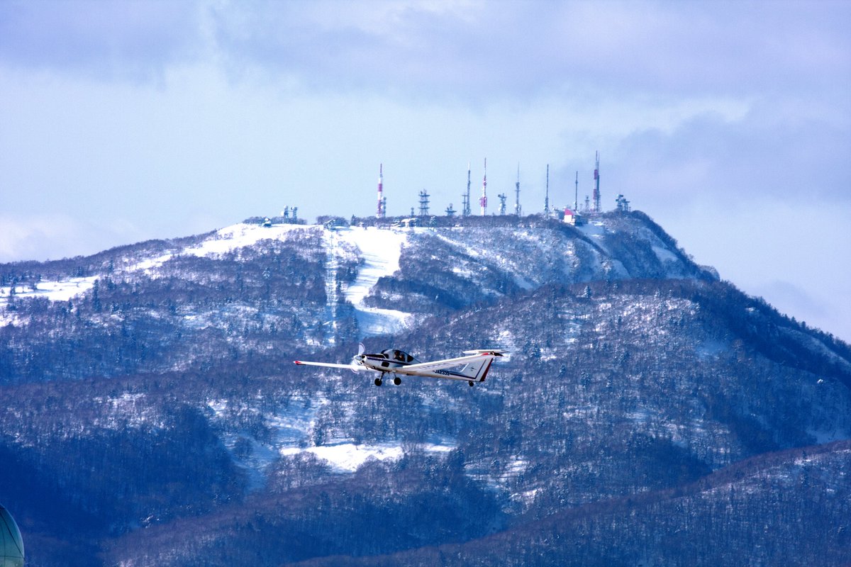 armingarea1836's tweet photo. 2007.12.23 RJCO/OKADAMA
Grob G109B JA2339 Aero Sports Hokkaido
#RJCO #丘珠空港 #G109 #モーターグライダー #motorglider #エアロスポーツ北海道 #AvGeek https://t.co/z1SVTF5jVv