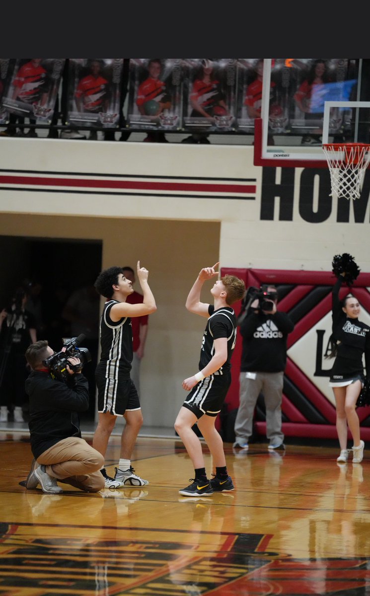 EastHawks2025's tweet image. 🏀🏀Game On 01/28 Theme Change to Camo!!!!🏀🏀
Be there and be Loud‼️‼️‼️
@East vs Hamilton