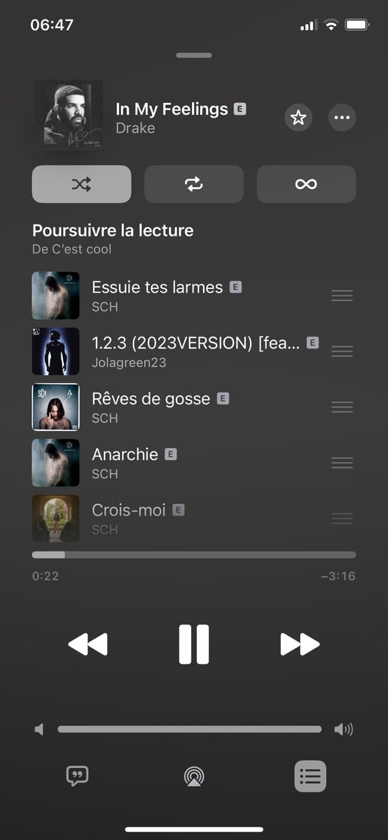 john lennon 🕷️ tweet media