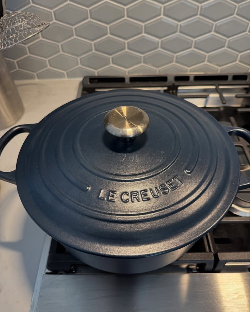 leadchris2's tweet image. Well, I did it again… homemade, pulled roasted chicken, vegetable pasta soup. Simple comfort and winter joy.