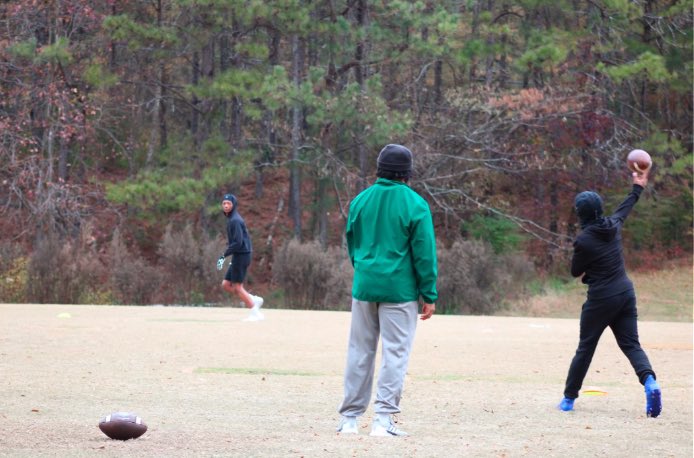 Lordfaison_2's tweet image. Always workin 💯 @CoachStokowski @CoachSB_4theG @QBCoach_Scott @grayson_fb #4theG