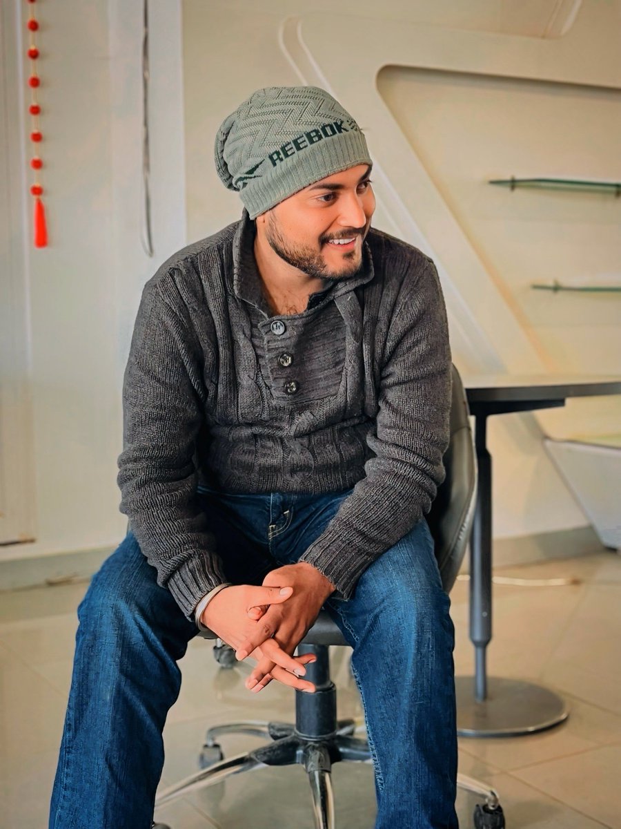 VSurota's tweet photo. 🖤 🖤 🖤 https://t.co/ep3GmT61aC