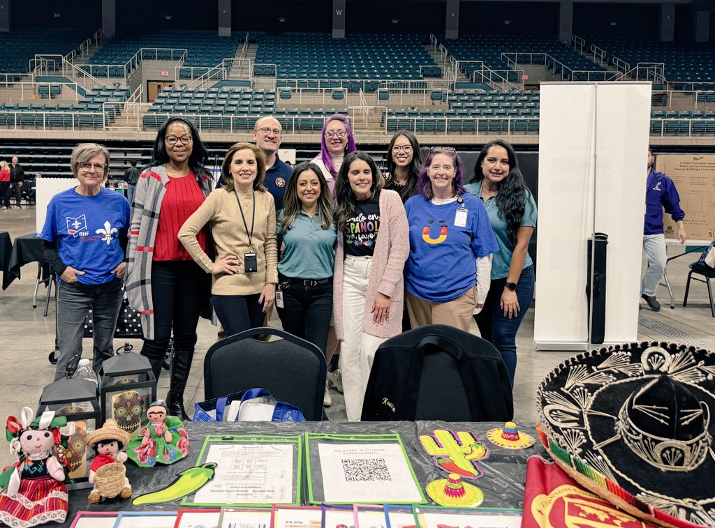 #katyisdlote Course Leads representing our courses and sharing info with our community about our amazing program at the District Electives Fair!🥳 gracias for being here after a long day of teaching. Y'all are the best💜!