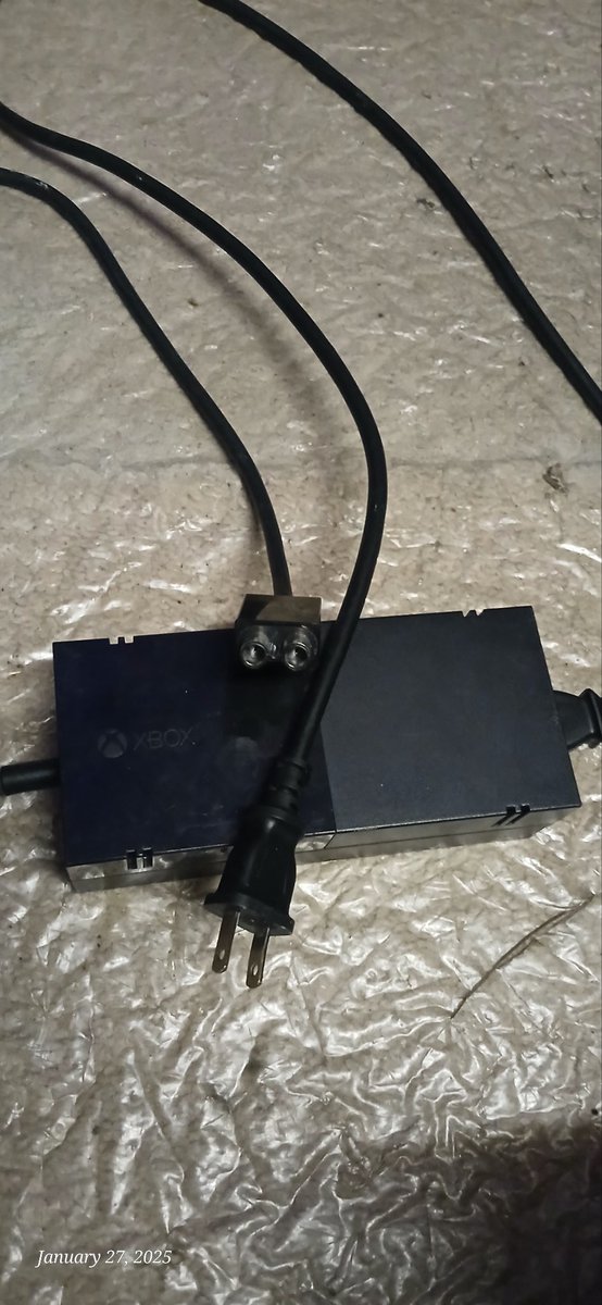 Anyone I know have an Xbox One power cord that I could get tonight I could buy it ASAP