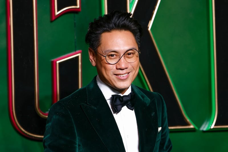 닥터 수스의 베스트셀러 그림책 《네가 갈 곳》을 각색한 애니메이션 뮤지컬 영화가 제작됩니다. 존 추(위키드)가 질 컬튼(스노우몬스터)과 공동...