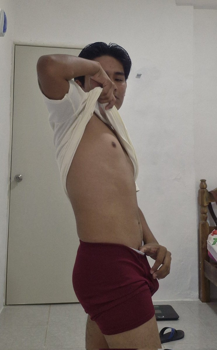 soy_riry's tweet photo. Que opinan? Dale like si gustas más fotos #sexy #cuerpo #campeche https://t.co/q07IR1IJDe
