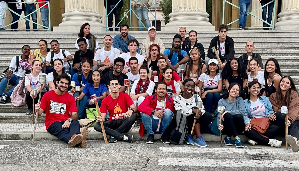 El <a href="/ISRICuba/">ISRI Cuba</a> listo para la tradicional Marcha de las Antorchas ❤️‍🔥 en conmemoración al aniversario 172 del Apóstol 🇨🇺

#SiempreAntimperialista #MartíVive