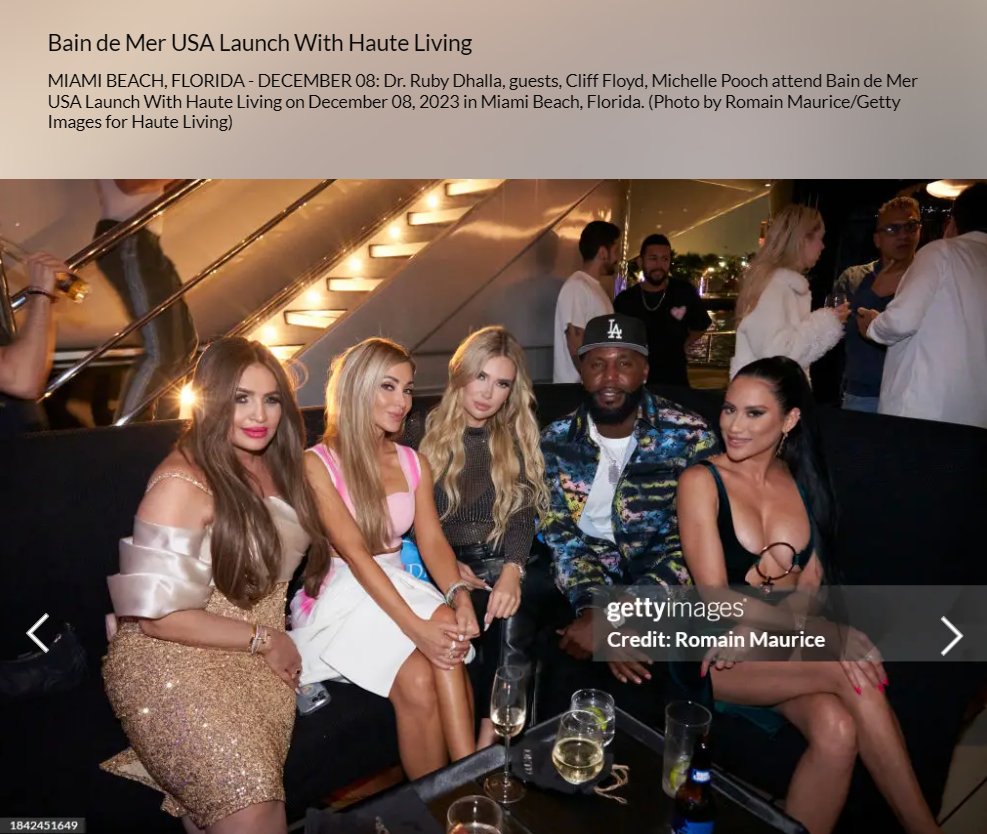 NCACTorontoKate's tweet image. She has many fans. She&apos;s an influencer, still, at 50 years old

#RubyDhalla #RubysFeet #RubysStalkers