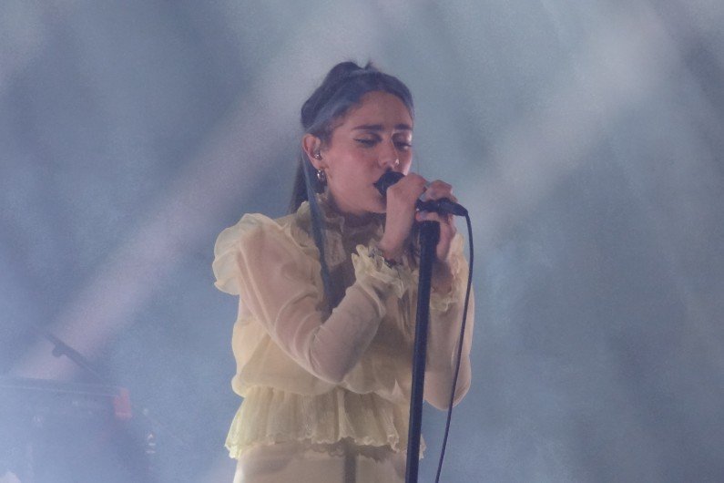 italianmojo887's tweet image. on this day in 2022, i saw @samiatheband at @WebsterHall 🩸 #samia #websterhall #frankyunderground