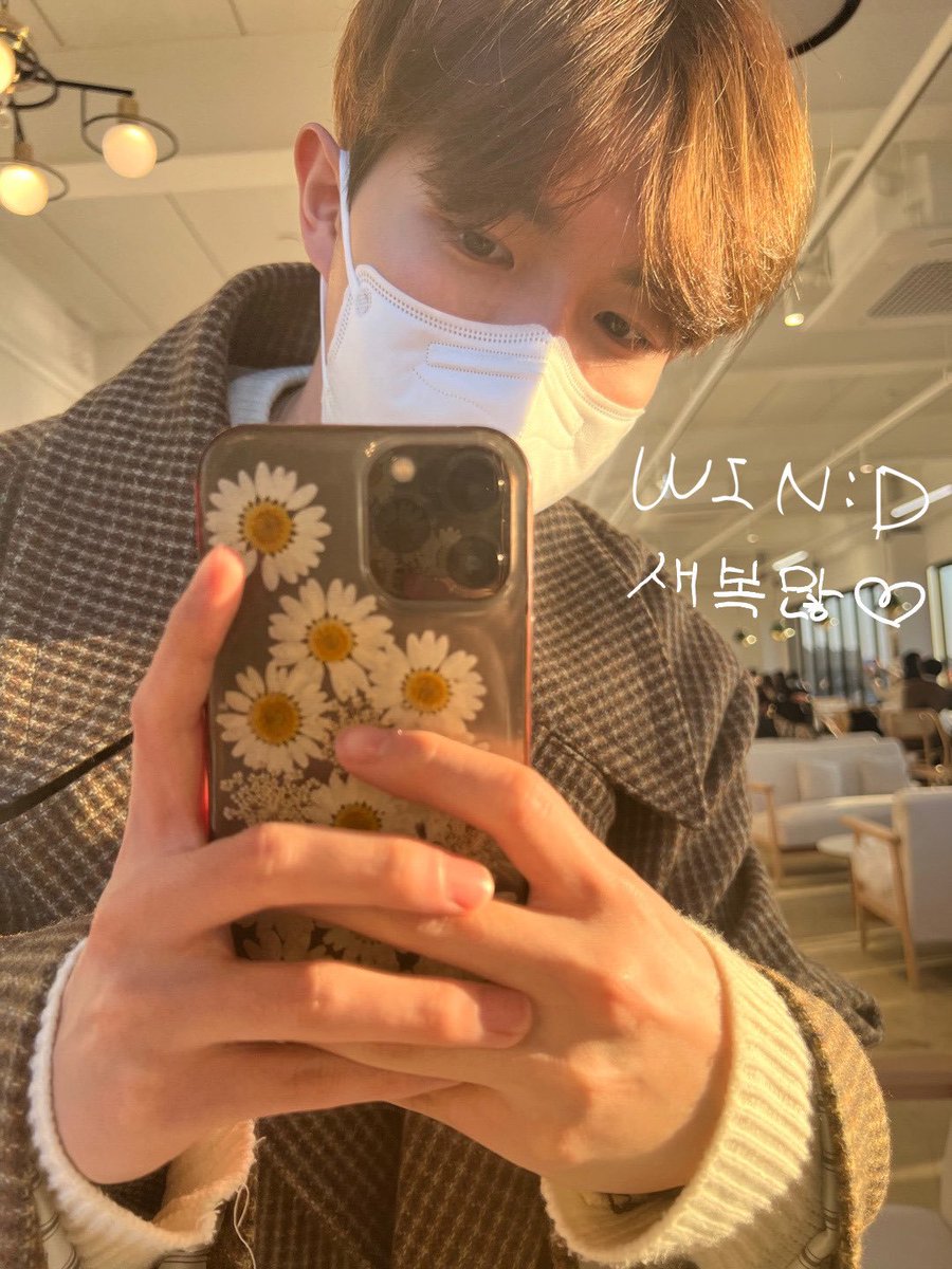 bb27oo's tweet photo. 새 복 많 . . ♥︎ ! ! https://t.co/93AyWH1ghg
