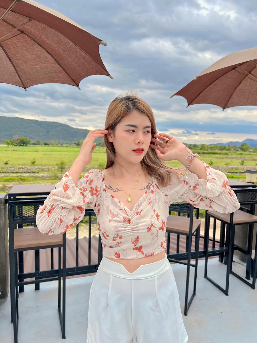 อย่ามัวนั่งรอ ออกไปสัมผัสชีวิต สัมผัสกับแสงแดดและดื่มด่ำกับทะเล
#โสด #ธระกิจส่วนตัว #ชอบเทยว #ฝากรทวิตติดหัวใจให้ด้วยน้าาา #ไมรับงานอะไรทั้งนั้น #กำแพงเพชร