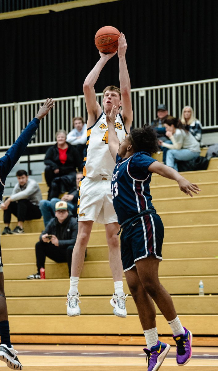 The Raiders (16-4, 3-2) fall on the road at Ancilla College 89-84. Leading scorers:
<a href="/TyranThomas4/">Tyran Thomas</a> - 20pts, 7rbs
<a href="/marshaun04/">marshaun</a> - 18pts, 5rbs, 5ast
<a href="/Bashir245/">Bashir Neely</a> - 11pts, 5rbs
<a href="/ZeekealJ2/">Zeekeal</a> - 10pts, 3stls
Ethan Bennett - 10pts, 4rbs