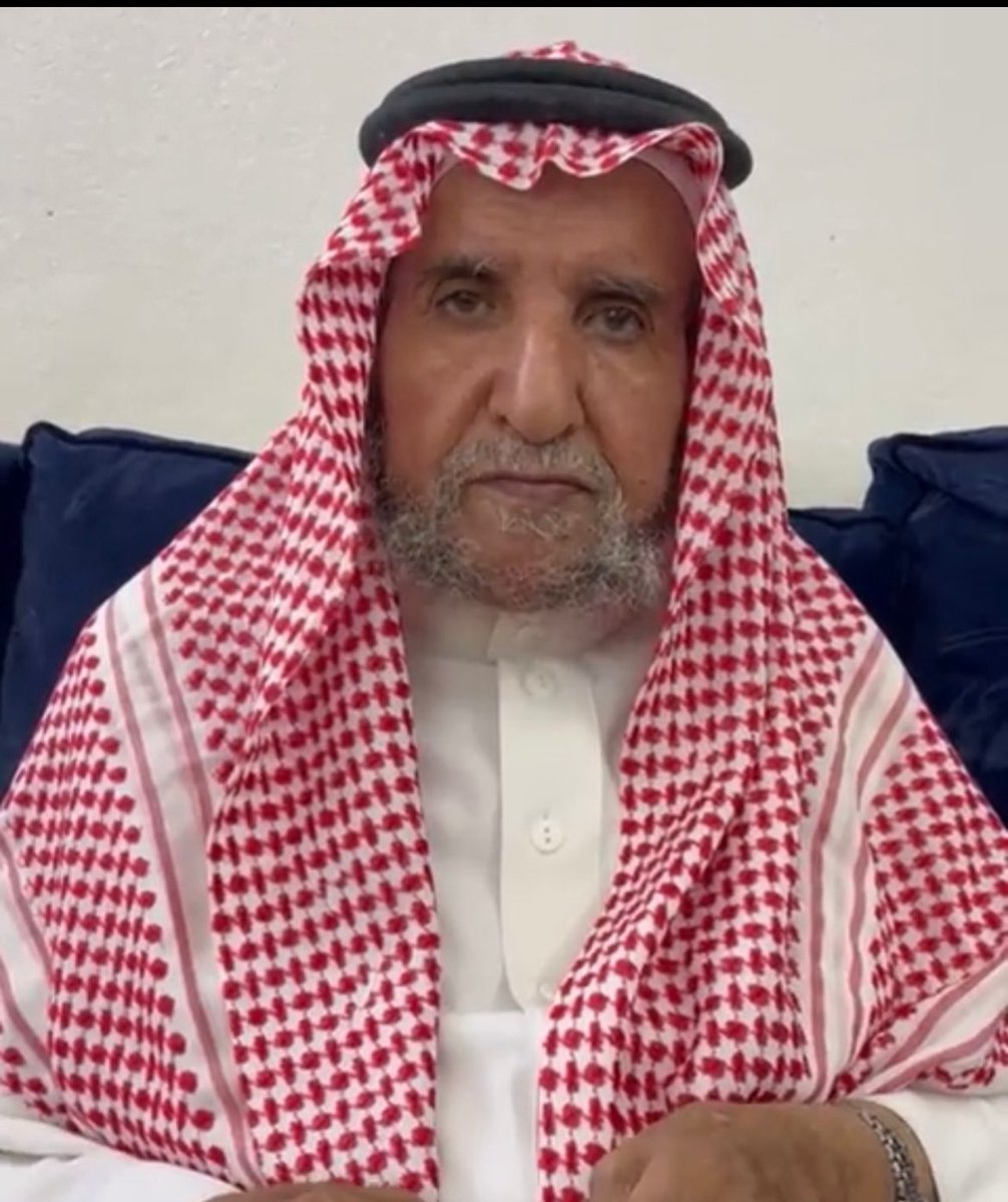 رحم الله الشيخ هجاد بن غرم الله المالكي احد اعيان بني مالك وعرّافها ومن ابرز الرواة وابلغهم كريم من كرام 
ابو خالد فقده موجع على كل من يعرفه نعزي انفسنا وقبيلة بني مالك عامة وقبيلته قريش واسرته الكريمة 
انا لله وانا اليه راجعون