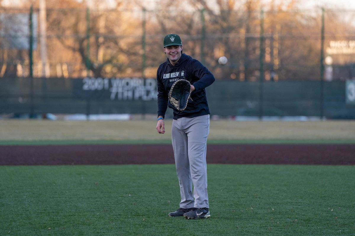 Illinois Wesleyan Baseball tweet media