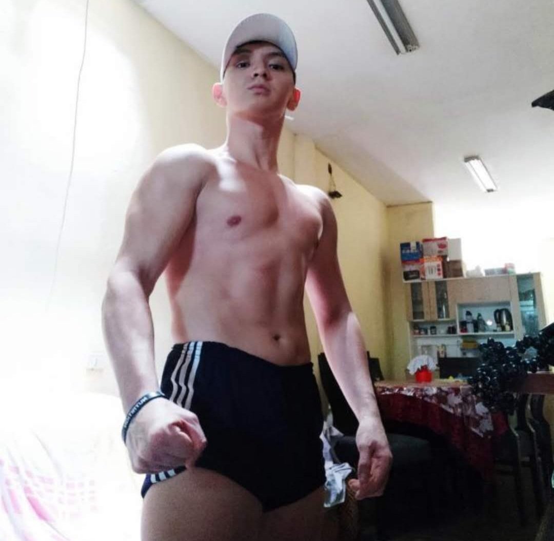 Peruanos HOT🔥 tweet media