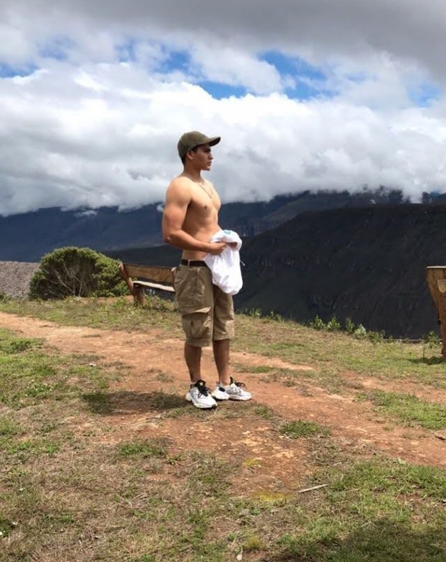 Peruanos HOT🔥 tweet media