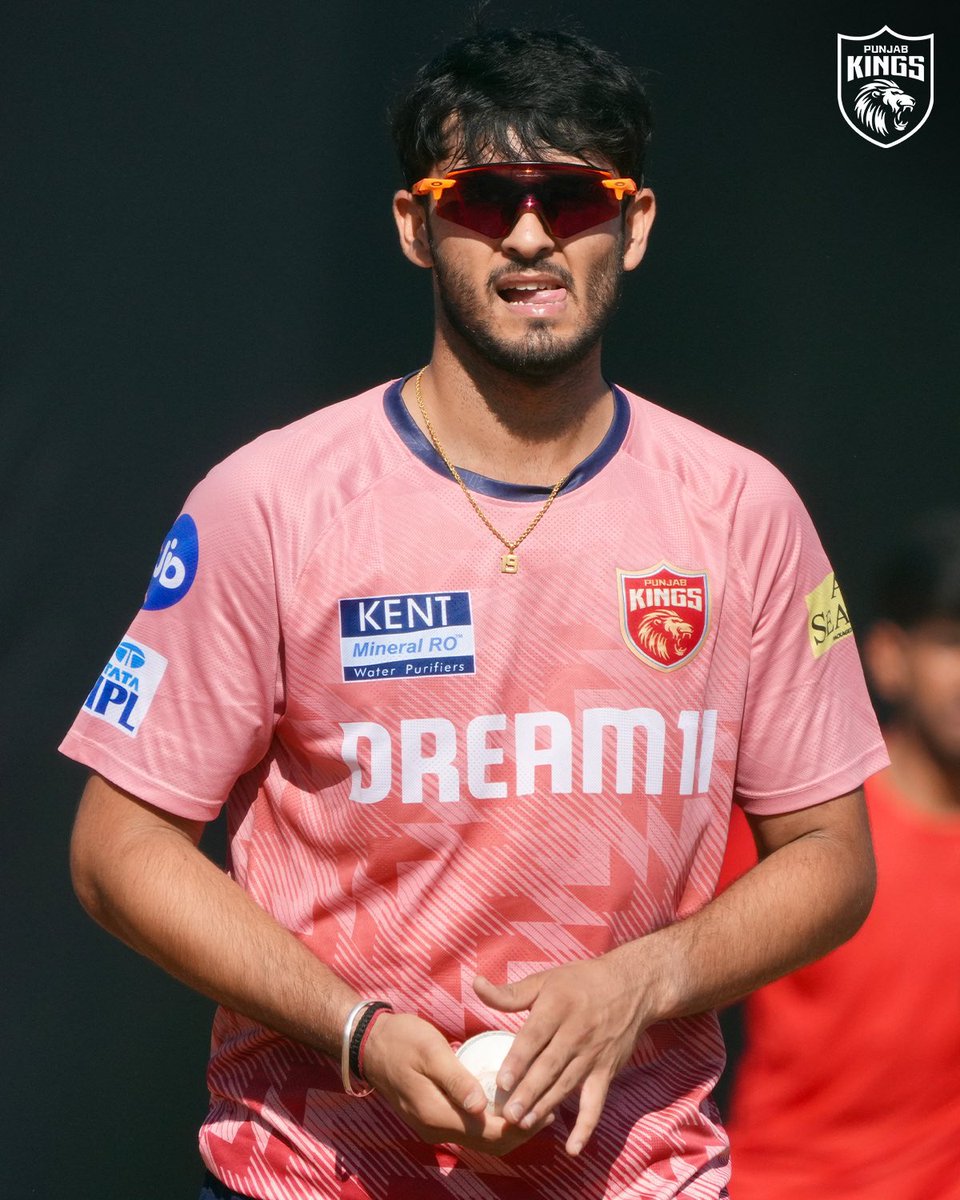 mrcreatiwitty's tweet image. Sher Squad, how do you like the brand new training kit of Punjab Kings? 

PS - There’s another brand new training kit coming up real soon!

#PunjabKings #TrainingKit #SherSquad #IPL2025