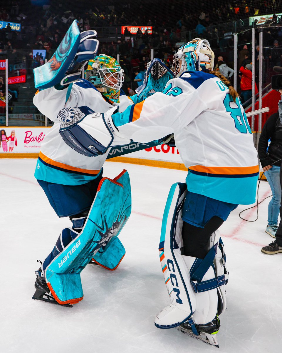 PWHL_NewYork's tweet photo. GOALIE WORLD ON TOP 🗣️ https://t.co/rWu4jfTFqO