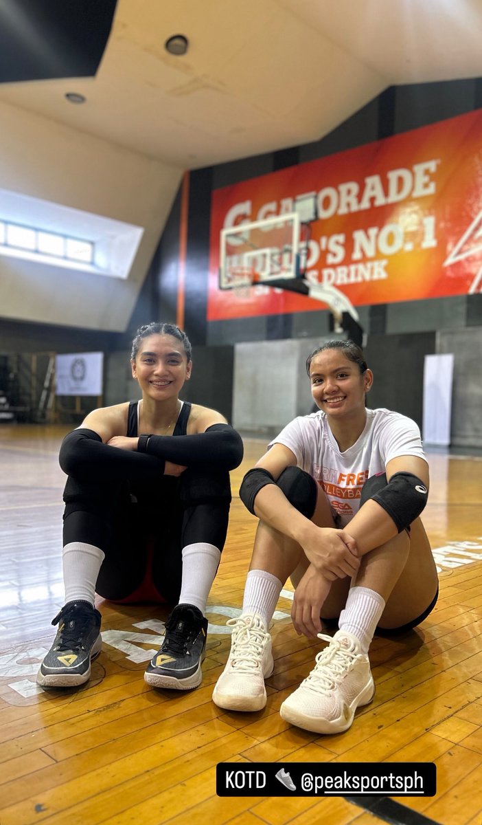 kutsaritanicait's tweet photo. good afternoon jolicait🧡 https://t.co/yHxt7FP30B