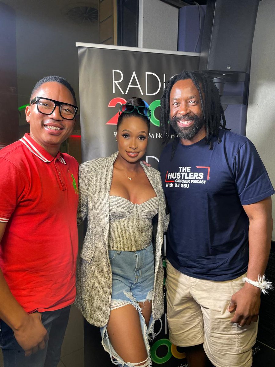 Kick-start your morning with #TheBigBreakfastShow . How are you doing? We appreciate you thank you for choosing Radio 2000. Let's get the day started!!!

<a href="/djsbu/">djsbu</a>