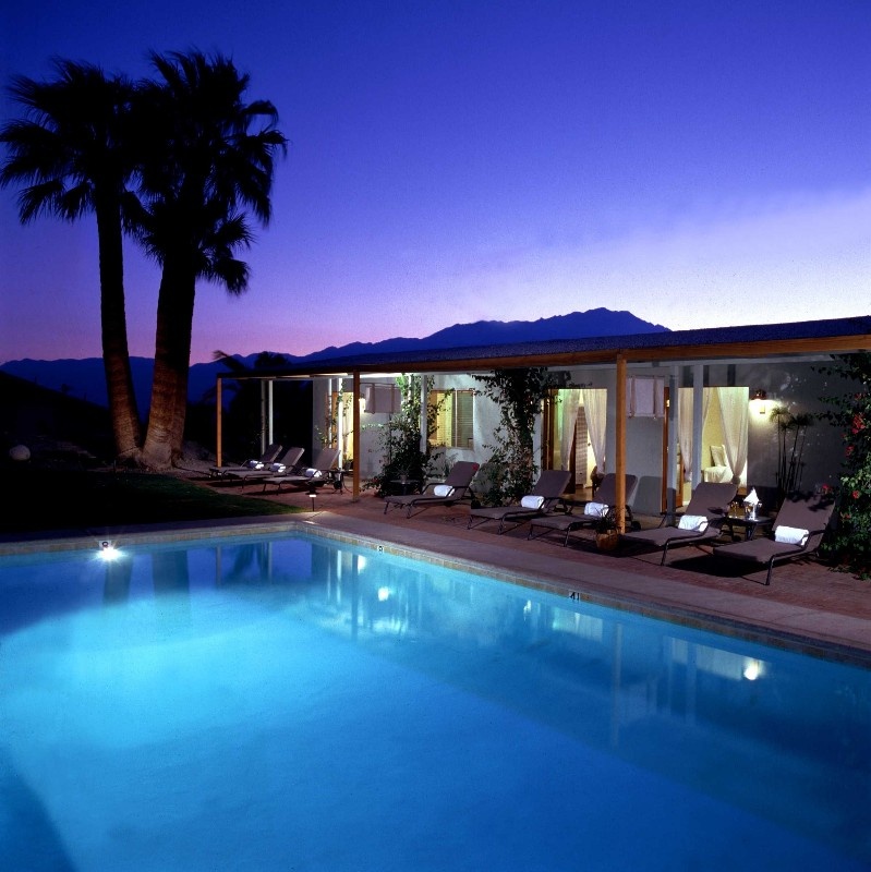 Treat yourself to an escape at The Spring Resort and Day Spa!♨️ ☺️Indulge in world-class facilities, unwind in stunning suites, and embrace ultimate relaxation.  #SelfCare #SpaDay #DesertVibes
calihotsprings.com/loc/desert-hot…