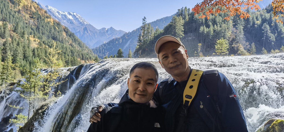fengjiang10's tweet photo. 泡了一泡八哥前年特意留送给我的肉桂，每喝一口，都触发着对八哥深切的怀念…
这个世界，对我们好的人实在太少了。 https://t.co/EONSALgkCD