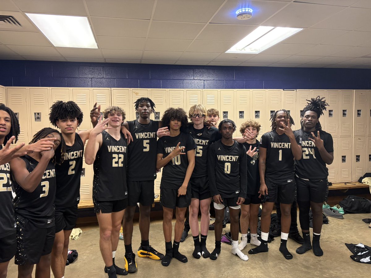 VMHSJacketHoops's tweet image. 2A Area 8 regular season Co Champions!