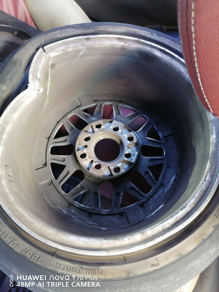 Makola🇿🇦 tweet media