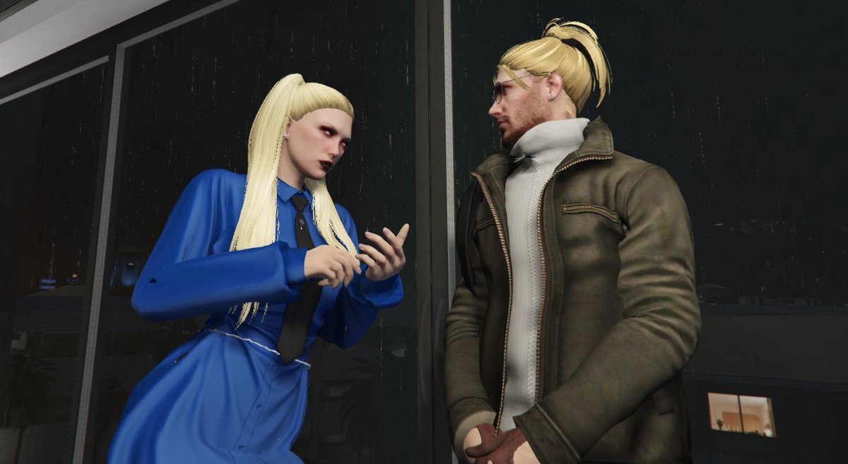 DixLuziel707's tweet photo. Como cada noche, Milenka y Sheawn se cuestionan y discuten sobre las acciones erróneas de cada uno que los llevaron a iniciar de cero en LS. Entre ellos hay una guerra fría que tarde o temprano va a detonar #InfamesLegacy #InfamesRP https://t.co/eMCQEe3o1q