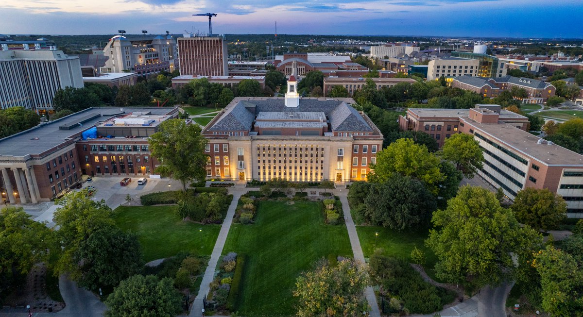 The University of Nebraska-Lincoln (UNL) offers students a vibrant campus experience in the heart of Nebraska’s capital city. Known for its iconic Memorial Stadium and the historic columns of the original university building, the campus blends tradition with modern amenities.