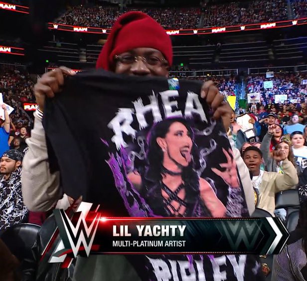 ComplexMusic's tweet photo. Lil Yachty is Rhea’s No. 1 fan 🫂

#WWERaw https://t.co/BkVmW6SWR1