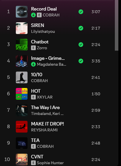 flexuhVR's tweet image. me VS my on repeat