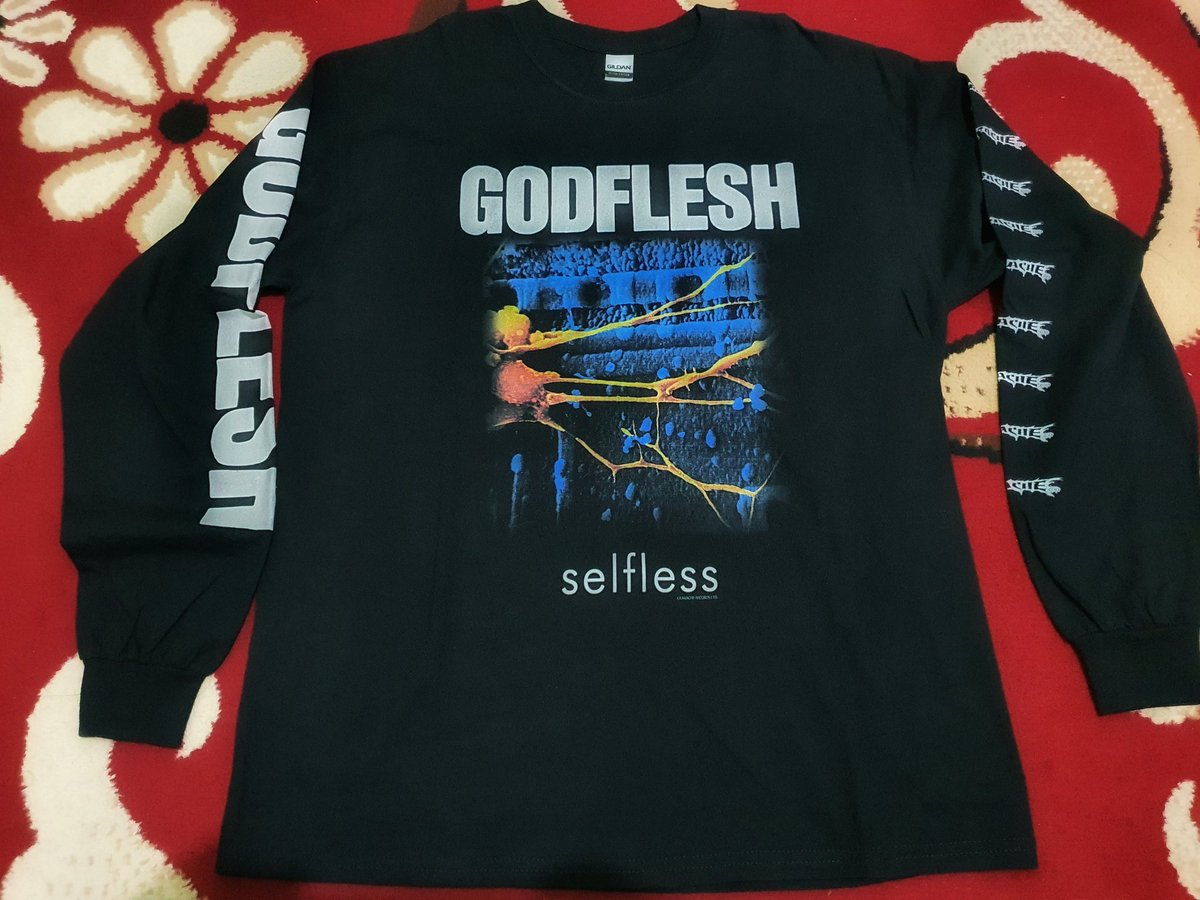 33obZen33's tweet photo. @meme_posser Test Ombak 
Size L, Gildan Heavy 
Official Earache Rec, On Demand Design 
Kondisi 99% 
800k https://t.co/sHQGdae1J6