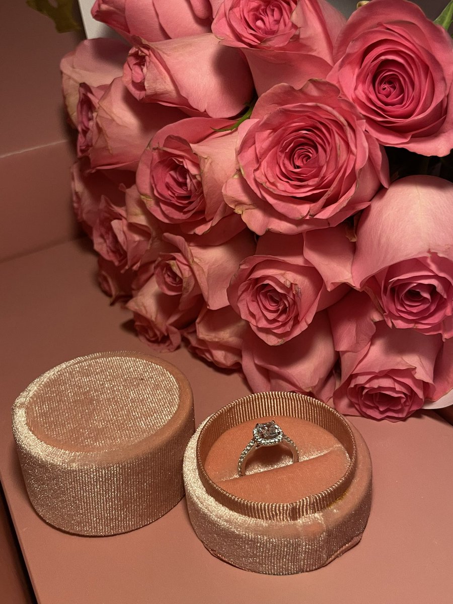 28 | January 
it's my 28th birthday🥳🤍