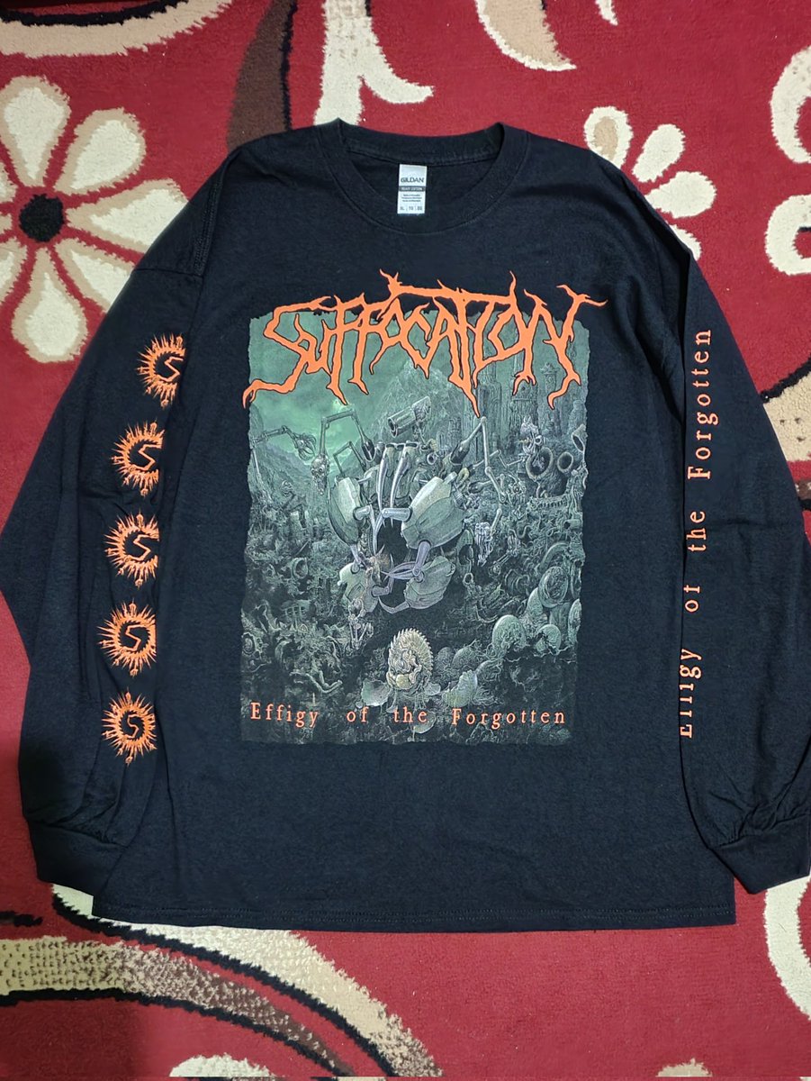 33obZen33's tweet photo. @meme_posser Size XL, Gildan Ultra LS, FOTL SS 
Kondisi 99% 
Harga LS 800k 
Harga SS 350k https://t.co/Nw70qzBinC