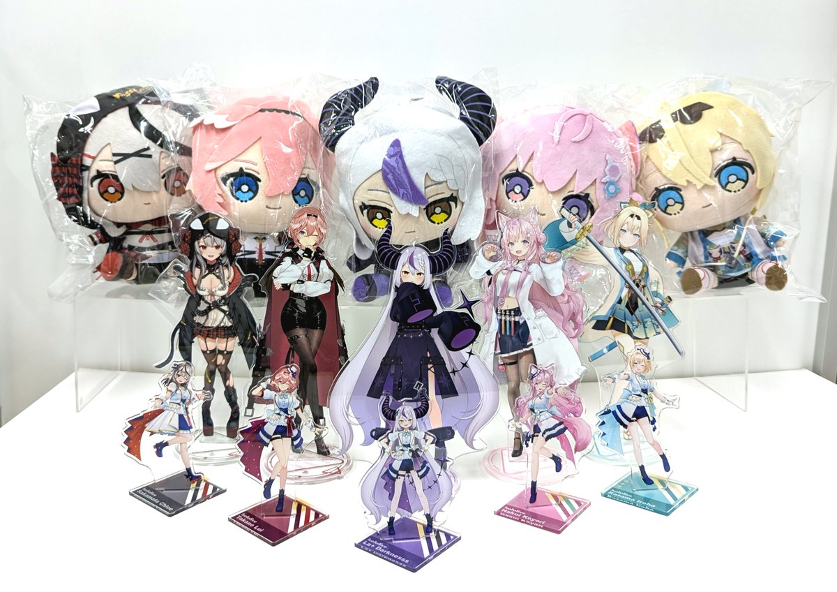 Kotobukiya_akb's tweet photo. 【コトブキヤ秋葉原館4階　Vstore】
『＃ホロライブ コトブキヤショップ』商品情報：
当館では只今 ＃秘密結社holoX　の商品を各種お取り扱い中です✨
#holoXer の皆様のお越しをお待ちしております♪
＃hololive #SSholoX https://t.co/eC72LVzLBU