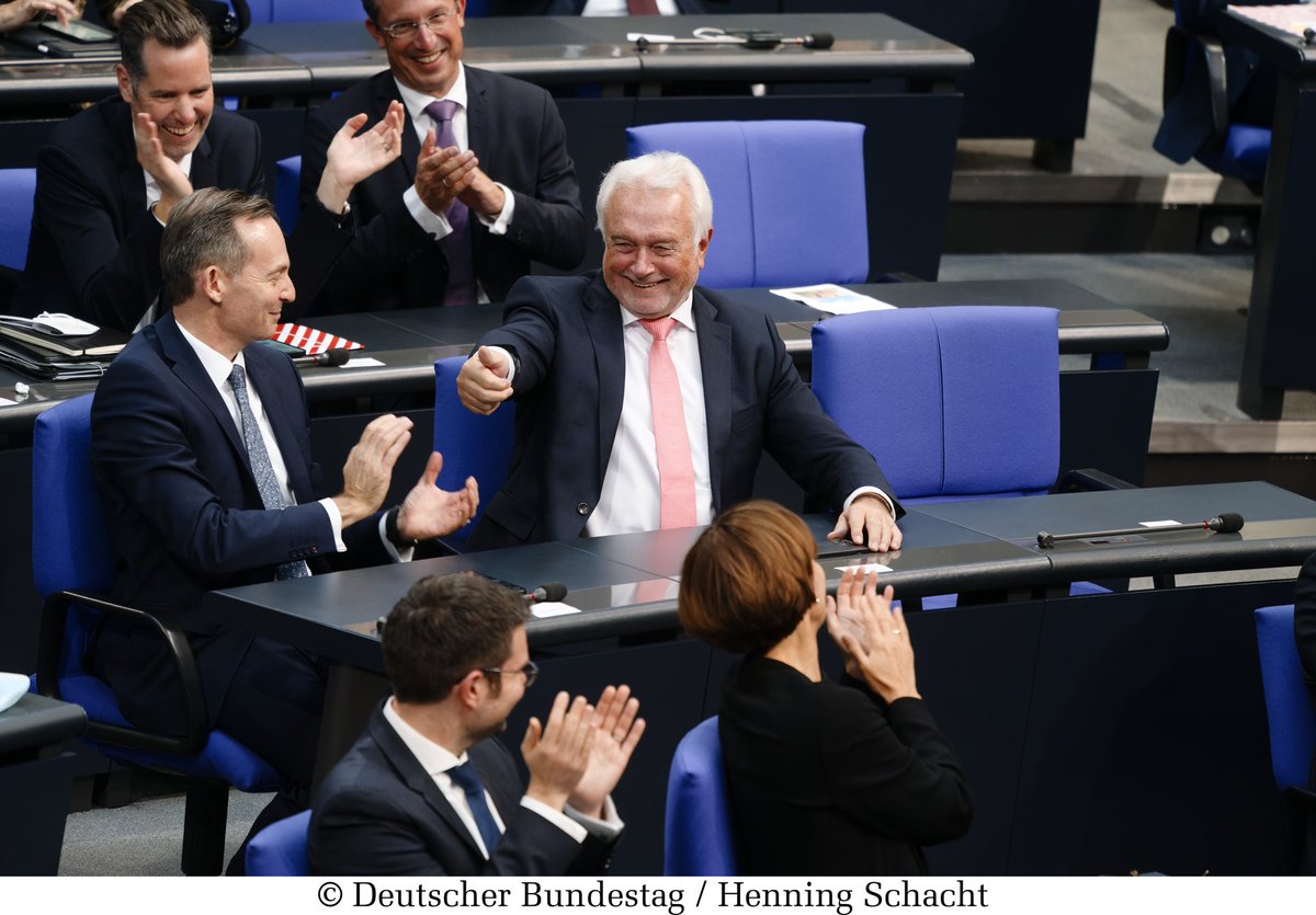 Die PARTEI 🪣 tweet media
