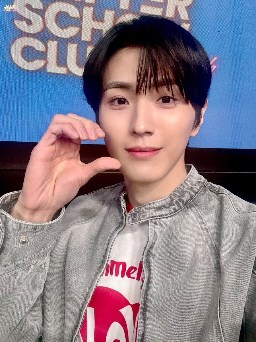 arirang_ASC's tweet photo. [CIX]
⠀
ASC에 #THUNDER 가 떴다⚡
#THUNDER_FEVER 발매와 함께
ASC를 찾아온 우리 CIX 멤버들이 있어
723배 더 즐거운 연휴💫✨
⠀
#CIX_ASC #CIX @CIX_Official https://t.co/AlC1azIdtP