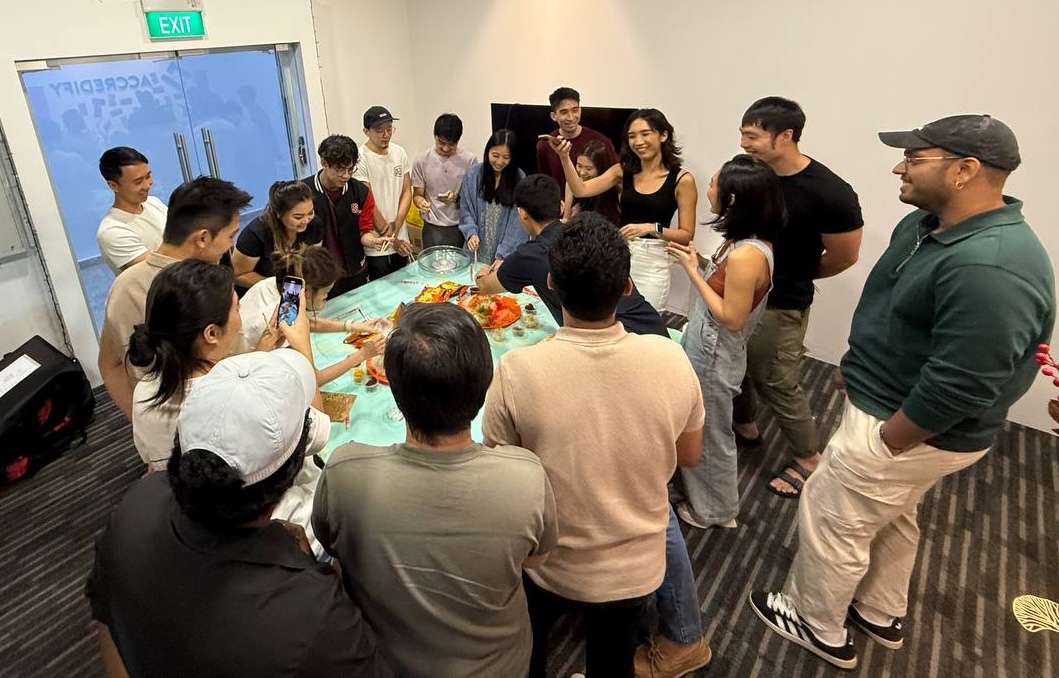 🎉 Celebrating the Year of the Snake at Accredify! 🐍

We had a lovely lunch with Yu Sheng tossing for prosperity, exciting games with red packets, and a blindfolded battle royale with chopsticks! 💰

Wishing everyone a wonderful, auspicious, and blessed Lunar New Year ahead. 🌟