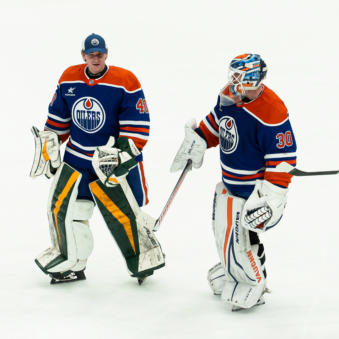 EdmontonOilers's tweet photo. Tonight's winning tandem 🤝 #LetsGoOilers https://t.co/jpqvj1BYY5