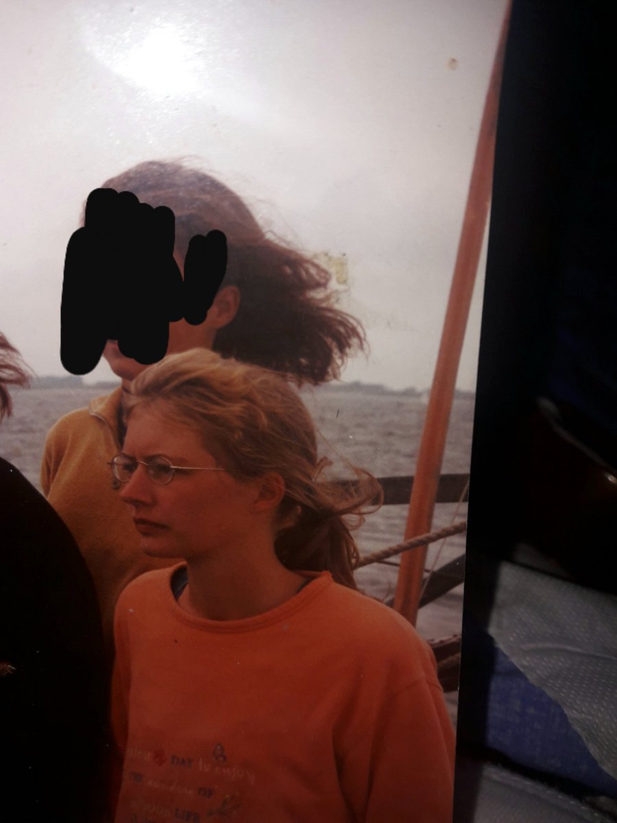 Goedemorgen allemaal fijne dag.😘

Tering wat was ik toen nog jong..